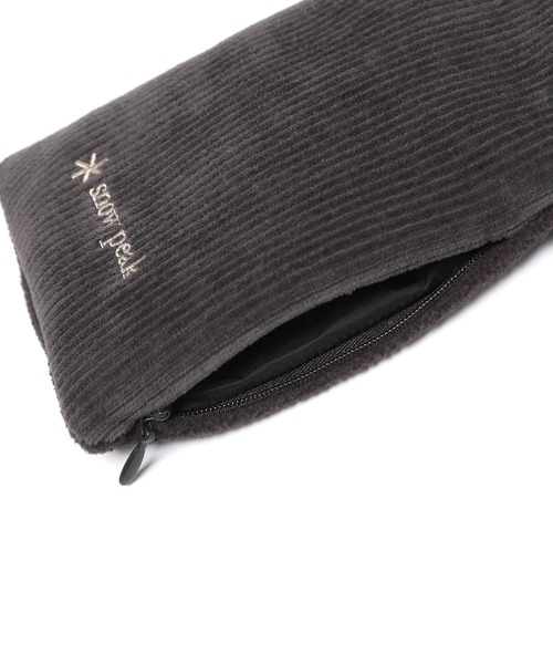 Snow Peak（スノーピーク）の「Snow Peak / Corduroy Neck Muffler  コーデュロイネックマフラー 海外限定（マフラー・レディース・ライトブラウン/スミクロ/ライトベージュ・ONE SIZE）」の8枚目の写真