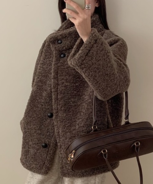 Aelina(エリナ)の「可愛いボアコート(その他アウター・レディース・イエロー/ブラック/ブラウン/グレー/ベージュ・F)」の21枚目の写真