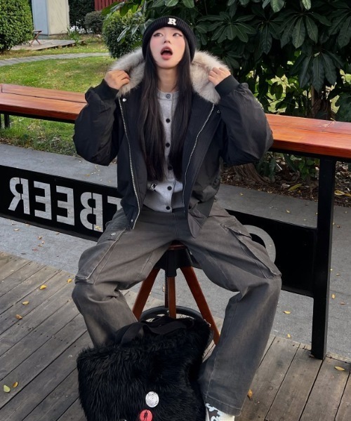 LAC-VERT（ラック・ヴェール）の「フェイクファーフードブルゾン（ブルゾン・レディース・ブラック/ブラウン・FREE）」の17枚目の写真