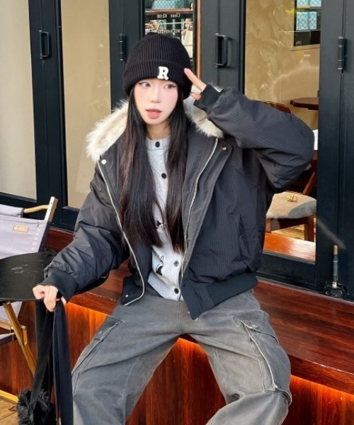 LAC-VERT（ラック・ヴェール）の「フェイクファーフードブルゾン（ブルゾン・レディース・ブラック/ブラウン・FREE）」の15枚目の写真