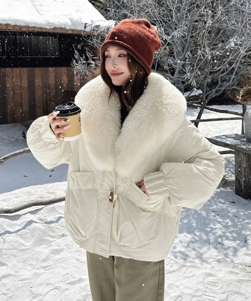 【美品】MAD HECTIC 2wayダウンジャケット 肉厚 総柄 フード着脱可 セール】2WAY BIGフェイクファーフード脱着 エコダウンジャケット