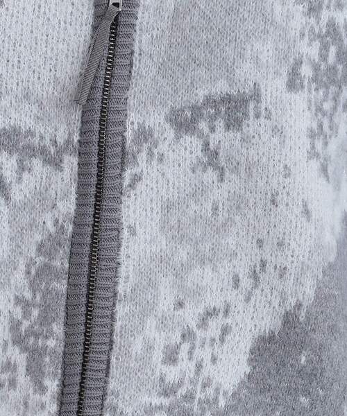 Cutie Blonde（キューティーブロンド）の「【洗濯機可】選べる3柄 VネックZIPカーディガン（カーディガン/ボレロ・レディース・ホワイト系9/ブラック系/ブルー系3/ホワイト系1/グレー系3/ネイビー系5・00）」の12枚目の写真