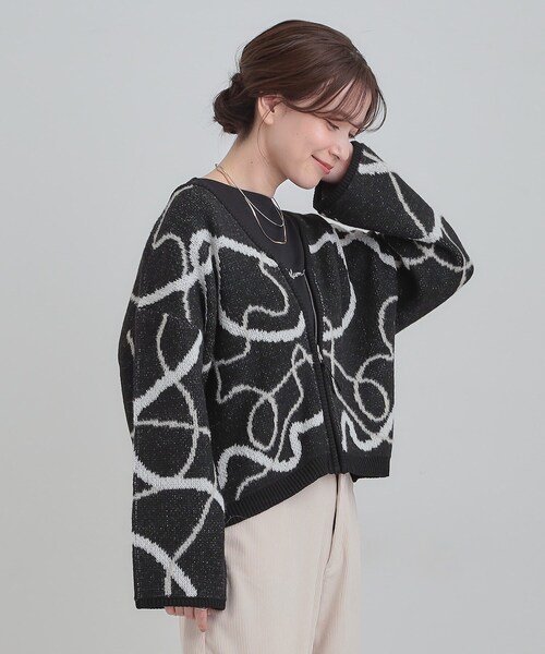 Cutie Blonde（キューティーブロンド）の「【洗濯機可】選べる3柄 VネックZIPカーディガン（カーディガン/ボレロ・レディース・ホワイト系9/ブラック系/ブルー系3/ホワイト系1/グレー系3/ネイビー系5・00）」の20枚目の写真