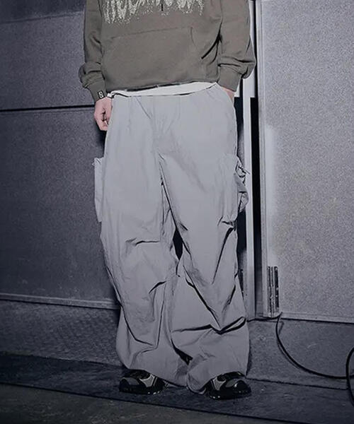 NOT4NERD（ノットフォーナード）の「NOT4NERD/ノットフォーナード/Nylon Big Pocket Parachute Pants（その他パンツ・メンズ・グレー系その他3/ブラック・XL/L/M）」の15枚目の写真