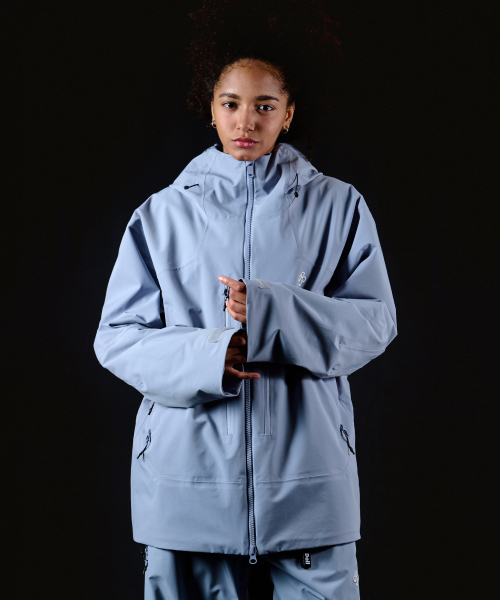 DOLL OUTERWEAR(ドラ アウターウェア)の「2526 3L イボークジャケット スレート 男女共用(ナイロンジャケット・レディース・その他・SMALL/MEDIUM/LARGE/X-LARGE/XX-LARGE)」の3枚目の写真