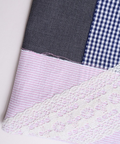 l'atelier du savon（アトリエドサボン）の「ニードルパンチのコラージュハンドバッグ（トートバッグ・レディース・ブラック/グレー・FREE）」の9枚目の写真