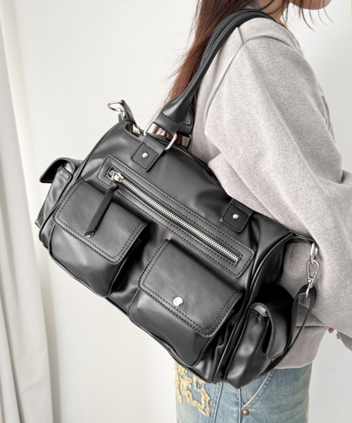 WEGO（ウィゴー）の「WEGO/ポケットデザインボストンショルダー（ショルダーバッグ・レディース・ブラック/ブラウン・FREE）」の12枚目の写真