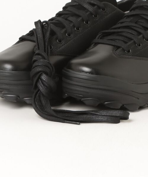 Y-3(ワイスリー)の「Y-3 GSG9 LO(スニーカー・メンズ・ブラック系・26.0cm/25.5cm/28.5cm/28.0cm/27.5cm/27.0cm/26.5cm/29.0cm/24.0cm/23.5cm/23.0cm/22.5cm/24.5cm/29.5cm)」の2枚目の写真