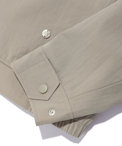 IEY(アイイーワイ)の「HILL SNAP JUMPER Khaki(その他アウター・レディース・その他・MEDIUM/LARGE)」の6枚目の写真