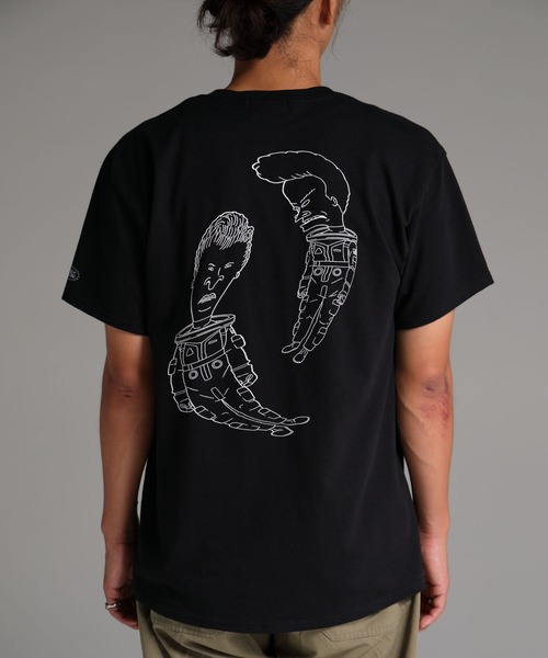 DELUXE(デラックス)の「DELUXE x BEAVIS AND BUTT HEAD SPACE SUCK TEE(Tシャツ/カットソー・メンズ・ブラック/グレー・MEDIUM/LARGE/X-LARGE)」の2枚目の写真