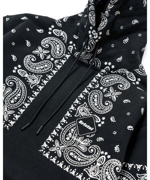 F.C.Real Bristol（エフシーレアルブリストル）の「BANDANA SWEAT HOODIE（パーカー・メンズ・レッド/ネイビー/ブラック・SMALL/MEDIUM/LARGE/X-LARGE/XX-LARGE）」の6枚目の写真