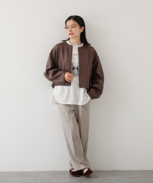 abahouse mavie(アバハウスマヴィ)の「ソフトレザーライクジップブルゾン(ブルゾン・レディース・ブラック/ダークブラウン/オフホワイト・フリー)」の6枚目の写真