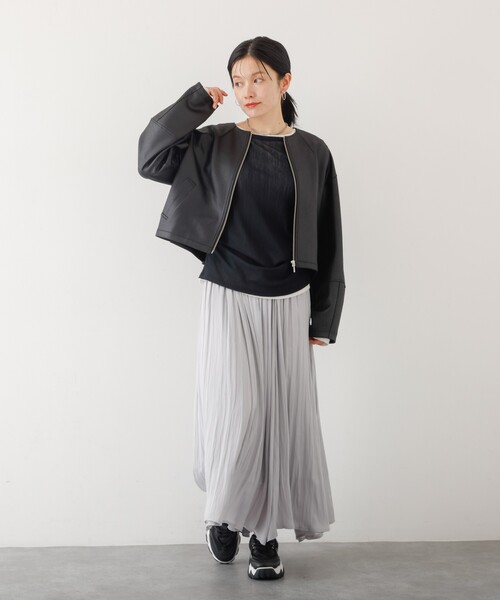 abahouse mavie(アバハウスマヴィ)の「ソフトレザーライクジップブルゾン(ブルゾン・レディース・ブラック/ダークブラウン/オフホワイト・フリー)」の16枚目の写真