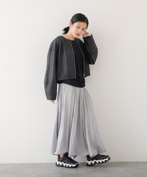 abahouse mavie(アバハウスマヴィ)の「ソフトレザーライクジップブルゾン(ブルゾン・レディース・ブラック/ダークブラウン/オフホワイト・フリー)」の18枚目の写真