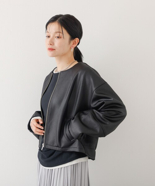 abahouse mavie(アバハウスマヴィ)の「ソフトレザーライクジップブルゾン(ブルゾン・レディース・ブラック/ダークブラウン/オフホワイト・フリー)」の20枚目の写真
