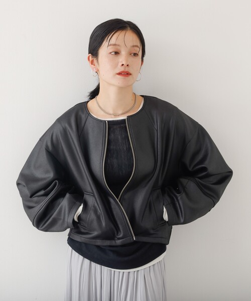 abahouse mavie(アバハウスマヴィ)の「ソフトレザーライクジップブルゾン(ブルゾン・レディース・ブラック/ダークブラウン/オフホワイト・フリー)」の21枚目の写真