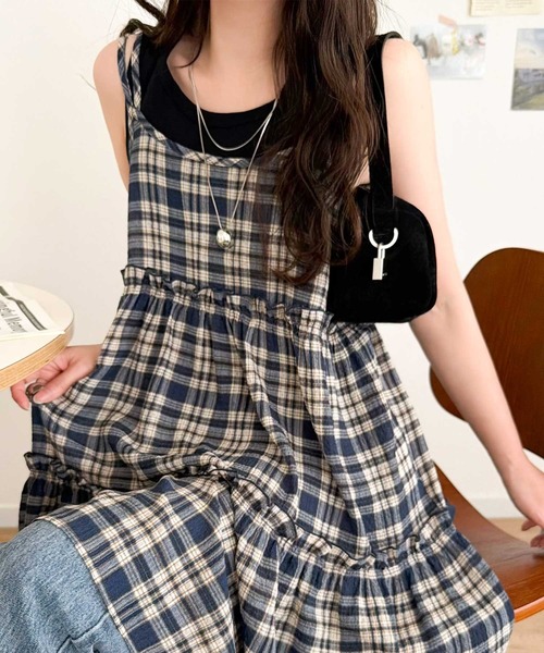 mily bilet(ミウィビレット)の「【mily bilet】360度どこから見ても大人可愛い! 切替シアーティアードキャミチュニック(キャミソール・レディース・ネイビー系1/ネイビー系2/ブラック/アイボリー・LARGE/MEDIUM/SMALL/X-LARGE)」の1枚目の写真