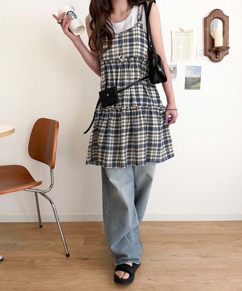 mily bilet(ミウィビレット)の「【mily bilet】360度どこから見ても大人可愛い! 切替シアーティアードキャミチュニック(キャミソール・レディース・ネイビー系1/ネイビー系2/ブラック/アイボリー・LARGE/MEDIUM/SMALL/X-LARGE)」の8枚目の写真
