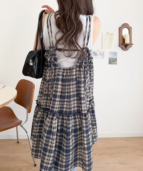 mily bilet(ミウィビレット)の「【mily bilet】360度どこから見ても大人可愛い! 切替シアーティアードキャミチュニック(キャミソール・レディース・ネイビー系1/ネイビー系2/ブラック/アイボリー・LARGE/MEDIUM/SMALL/X-LARGE)」の7枚目の写真