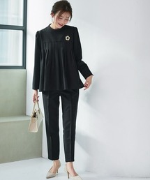 Pierrot（ピエロ）の「タックプリーツフレアセットアップ（スーツセット）」