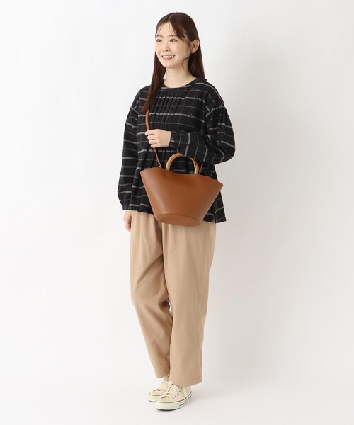 one'sterrace(ワンズテラス)の「SE バンブーライク2WAYトート(トートバッグ・レディース・ダークブラウン系8/ライトグレー系8/ブラック系8・99)」の20枚目の写真