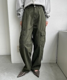 AIC.（エーアイシー）の「ピグメント加工カーゴバレルパンツ（カーゴパンツ）」