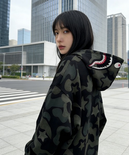セール】シャークデザイン カモフラ柄 ジップアップパーカー（パーカー
