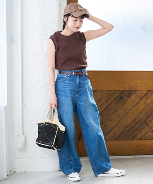 coen(コーエン)の「ランダムリブノースリーブタンクトップ(タンクトップ・レディース・ブラック/ターコイズブルー/ダークブラウン/ダークグレー/ベージュ/オフホワイト・M/L)」の14枚目の写真