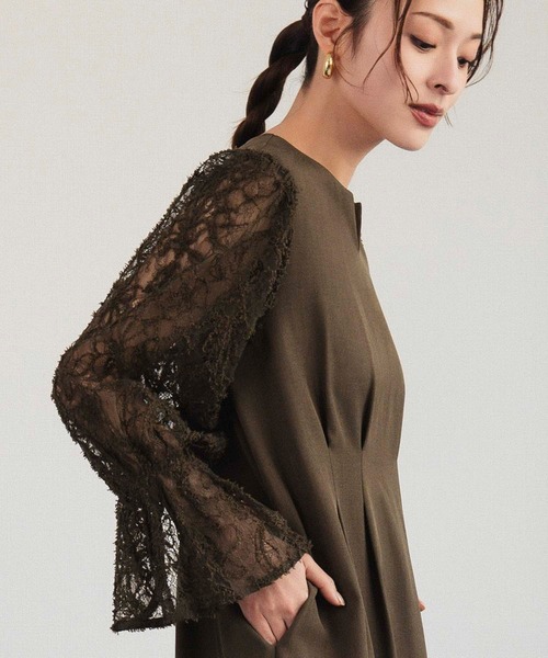 Flolia(フロリア)の「【喪服・礼服】フォーマルワンピース レーススリーブ 長袖 Aライン ロング丈 結婚式 ブラックフォーマル セレモニー 卒業式 卒園式 入学式 入園式 オケージョン 七五三 ママ 母親 マタニティ 妊婦《着用動画あり》(ワンピース・レディース・ネイビー/ブラック/ブラウン・M/S/2L/L)」の8枚目の写真