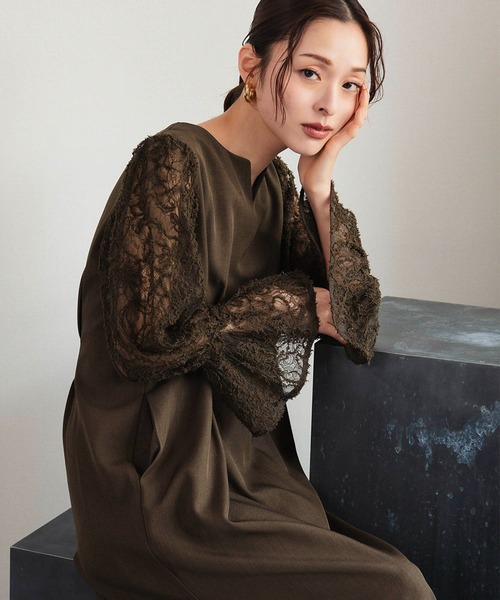 Flolia(フロリア)の「【喪服・礼服】フォーマルワンピース レーススリーブ 長袖 Aライン ロング丈 結婚式 ブラックフォーマル セレモニー 卒業式 卒園式 入学式 入園式 オケージョン 七五三 ママ 母親 マタニティ 妊婦《着用動画あり》(ワンピース・レディース・ネイビー/ブラック/ブラウン・M/S/2L/L)」の11枚目の写真