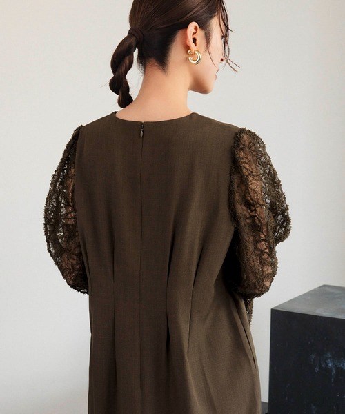 Flolia(フロリア)の「【喪服・礼服】フォーマルワンピース レーススリーブ 長袖 Aライン ロング丈 結婚式 ブラックフォーマル セレモニー 卒業式 卒園式 入学式 入園式 オケージョン 七五三 ママ 母親 マタニティ 妊婦《着用動画あり》(ワンピース・レディース・ネイビー/ブラック/ブラウン・M/S/2L/L)」の12枚目の写真
