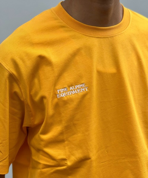 THE NORTH FACE(ザノースフェイス)の「【THE NORTH FACE】S/S TNF Packs Graphic Tee(Tシャツ/カットソー・メンズ・ゴールド/ホワイト/ブラック・X-LARGE/MEDIUM/LARGE)」の19枚目の写真