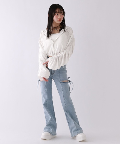 repipi armario(レピピ アルマリオ)の「【美脚デニム】スリットリボンフレアデニムパンツ(デニムパンツ・キッズ・ブラック/ブルー/ベージュ系その他・SMALL/MEDIUM/LARGE)」の9枚目の写真