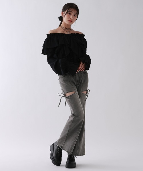 repipi armario(レピピ アルマリオ)の「【美脚デニム】スリットリボンフレアデニムパンツ(デニムパンツ・キッズ・ブラック/ブルー/ベージュ系その他・SMALL/MEDIUM/LARGE)」の14枚目の写真