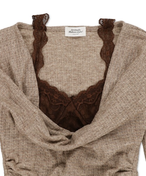 SPINNS（スピンズ）の「ドレープレイヤードで魅せる ベルト付きニュアンストップス（ニット/セーター・レディース・チャコール/アイボリー/グレイッシュベージュ・ONESIZE）」の9枚目の写真