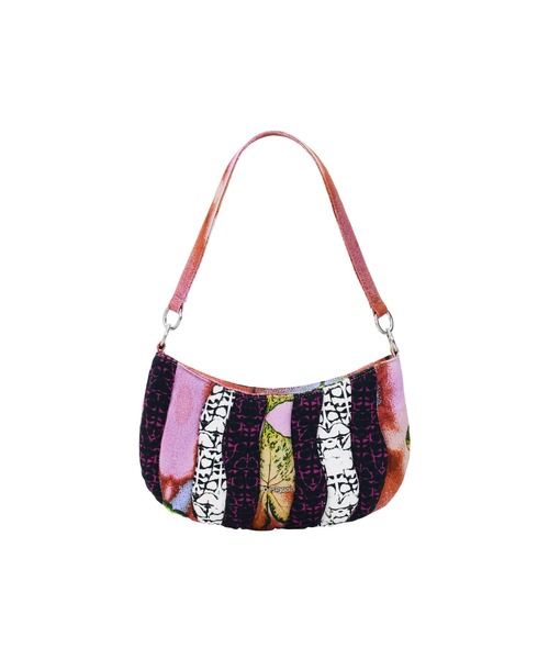 Desigual(デシグアル)の「カラフルパッチワーク×ウェーブキルティング(ショルダーバッグ・レディース・レッド・FREE)」の2枚目の写真