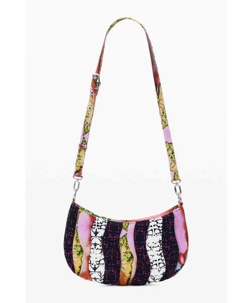 Desigual(デシグアル)の「カラフルパッチワーク×ウェーブキルティング(ショルダーバッグ・レディース・レッド・FREE)」の3枚目の写真