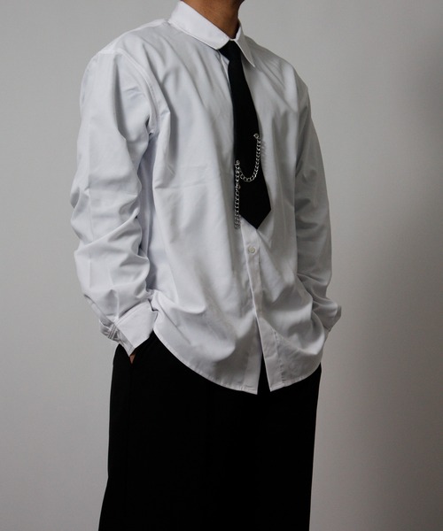 NYLAUS(ナイラス)の「【NYS】2026新作 2WAY ネクタイ付きシャツ 長袖シャツ オーバーサイズシャツ チェーン付きネクタイ ユニセックス(シャツ/ブラウス・メンズ・ブラック/ホワイト・L/M)」の17枚目の写真