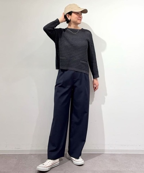 human woman(ヒューマンウーマン)の「◆【4サイズ展開】麻調合繊タックセミワイドパンツ(その他パンツ・レディース・グレー/ネイビー・X-SMALL/SMALL/MEDIUM/LARGE)」の4枚目の写真