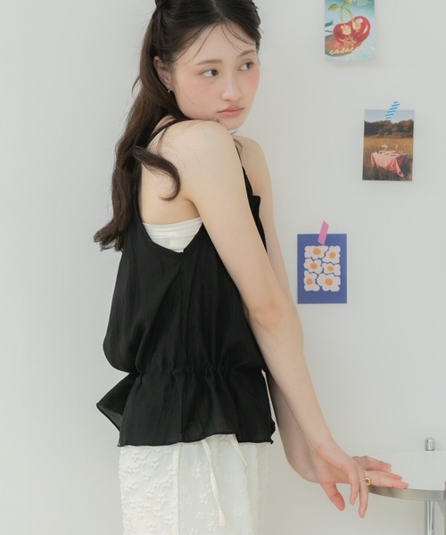 HEILIS(ヘイリス)の「サイドリボンキャミソールトップス / キャミソール キャミトップス レイヤードトップス シアーキャミ リボン サイドリボン ペプラム ギャザー 韓国 韓国ファッション フェミニン ガーリー カジュアル 重ね着 着回し 春服 夏服 秋服 ブラック ホワイト イエロー ブルー 黒 白 黄 水色(キャミソール・レディース・ホワイト/ブルー/イエロー/ブラック・FREE)」の11枚目の写真