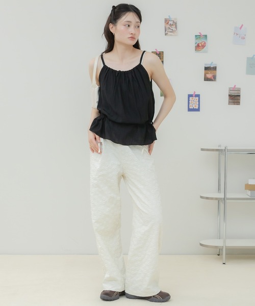 HEILIS(ヘイリス)の「サイドリボンキャミソールトップス / キャミソール キャミトップス レイヤードトップス シアーキャミ リボン サイドリボン ペプラム ギャザー 韓国 韓国ファッション フェミニン ガーリー カジュアル 重ね着 着回し 春服 夏服 秋服 ブラック ホワイト イエロー ブルー 黒 白 黄 水色(キャミソール・レディース・ホワイト/ブルー/イエロー/ブラック・FREE)」の13枚目の写真