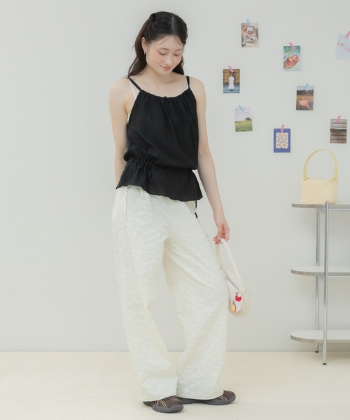 HEILIS(ヘイリス)の「サイドリボンキャミソールトップス / キャミソール キャミトップス レイヤードトップス シアーキャミ リボン サイドリボン ペプラム ギャザー 韓国 韓国ファッション フェミニン ガーリー カジュアル 重ね着 着回し 春服 夏服 秋服 ブラック ホワイト イエロー ブルー 黒 白 黄 水色(キャミソール・レディース・ホワイト/ブルー/イエロー/ブラック・FREE)」の14枚目の写真