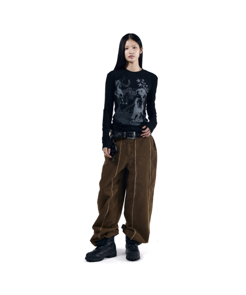 AAKAM(アーカム)の「Western Muse Long Sleeve (Black)(Tシャツ/カットソー・レディース・その他・1/2)」の7枚目の写真