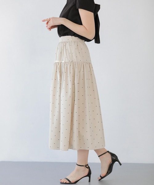 Fit more(フィットモア)の「ドット刺繍ギャザースカート(スカート・レディース・ブラック/ピンク/アイボリー・LONG/SHORT)」の11枚目の写真