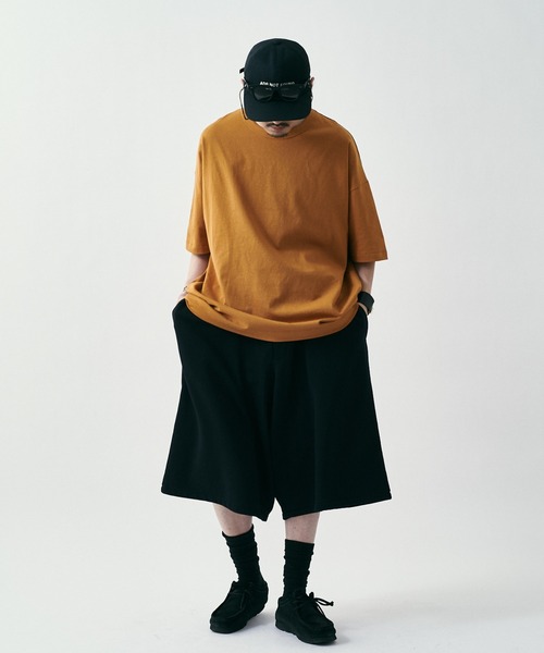 Lui's(ルイス)の「【WEB限定】ワイドボリュームスウェットショーツ(その他パンツ・メンズ・グレー/ブラック・FREE)」の6枚目の写真
