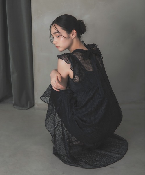 Rose of Sharon(ローズオブシャロン)の「総レースシアー肩フリルドレス(ドレス・レディース・イエロー/チャコール/ピンク/ブラウン/グリーン/ブルー/ブラック・S/M)」の2枚目の写真