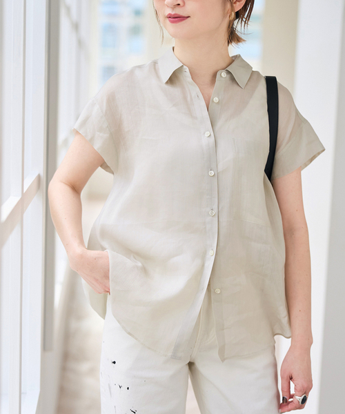 Spick & Span（スピックアンドスパン）の「《セットアップ可 / 》ラミーブレンドフレンチスリーブシャツ（シャツ/ブラウス・レディース・イエロー/ベージュ系その他/ブラウン・FREE）」の2枚目の写真