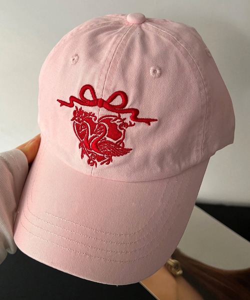 Vipoa（ヴィポア）の「Heart Swan Ribbon Cap（キャップ・レディース・ネイビー/レッド/ピンク・FREE）」の15枚目の写真