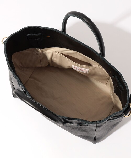 YOUNG&OLSEN The DRYGOODS STORE（ヤングアンドオルセン）の「YOUNG & OLSEN EMBOSSED LEATHER BELTED バッグ（トートバッグ・レディース・ベージュ/ブラック・FREE）」の12枚目の写真