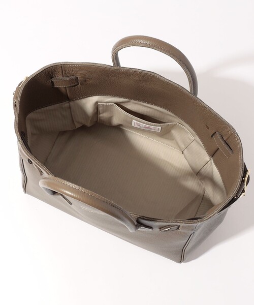 YOUNG&OLSEN The DRYGOODS STORE（ヤングアンドオルセン）の「YOUNG & OLSEN EMBOSSED LEATHER BELTED バッグ（トートバッグ・レディース・ベージュ/ブラック・FREE）」の10枚目の写真